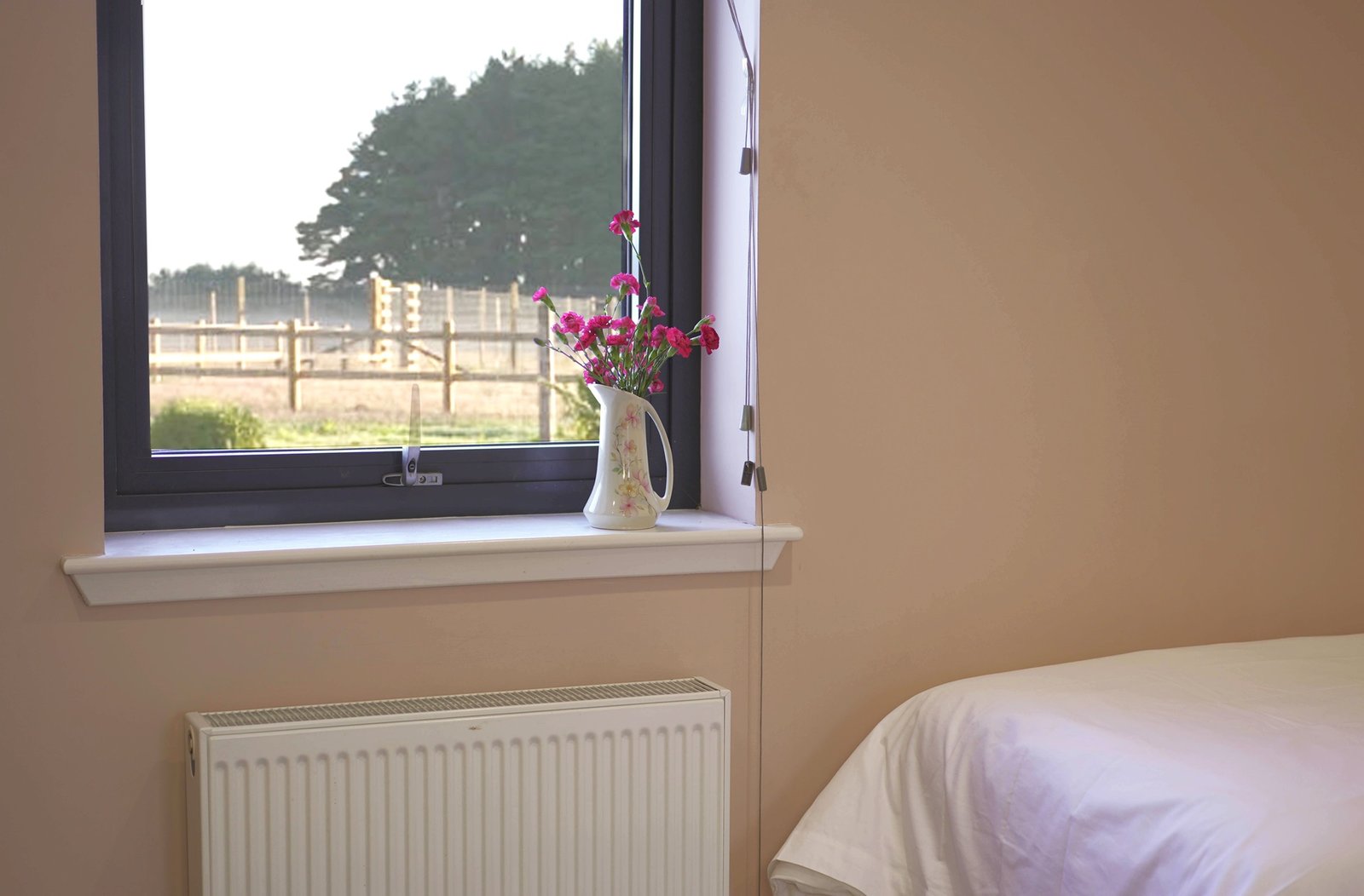 Twilight Oasis (Luxury Room) - Image 2